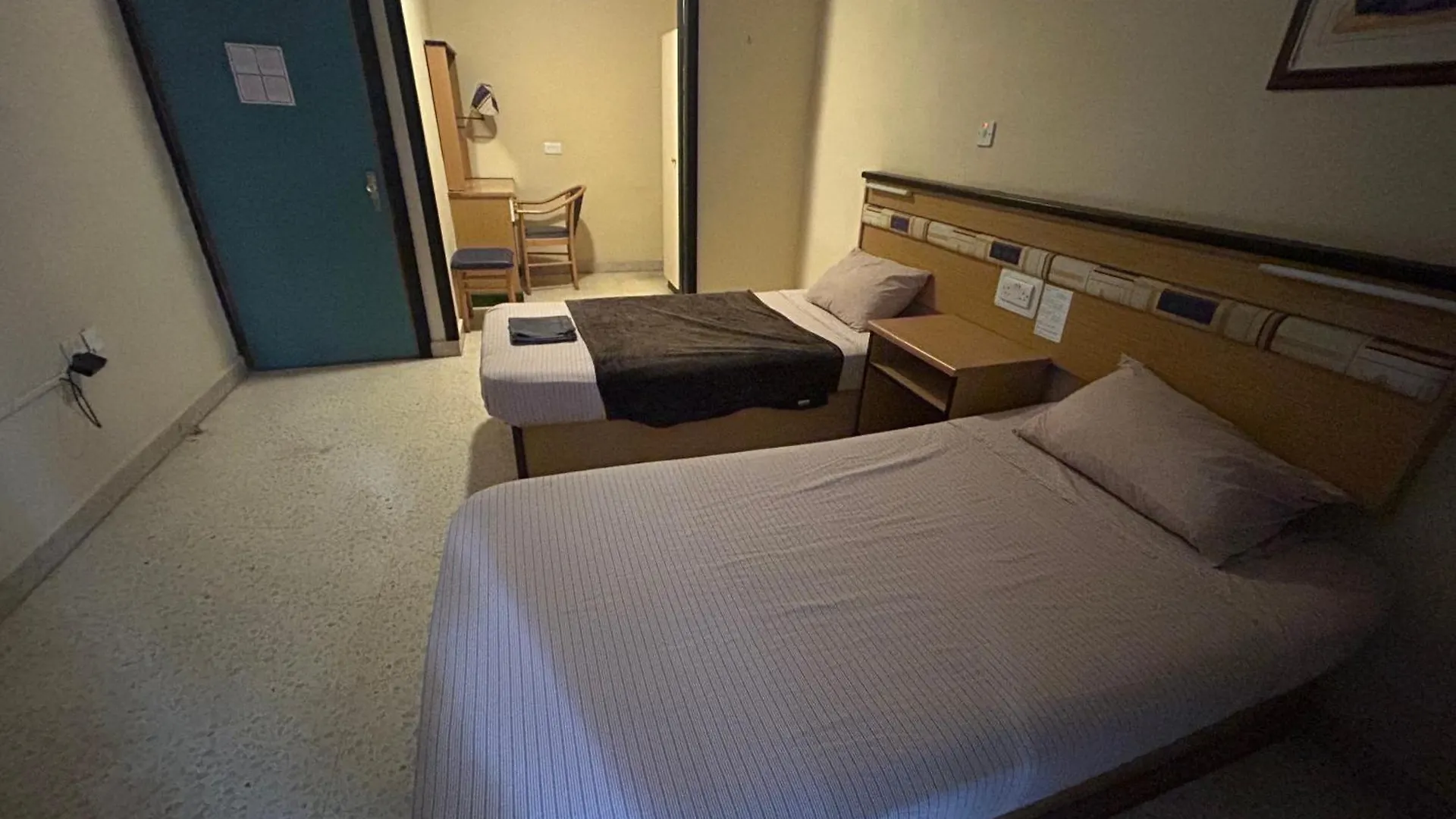 ホステル Holiday Apartments Saint Julian's マルタ